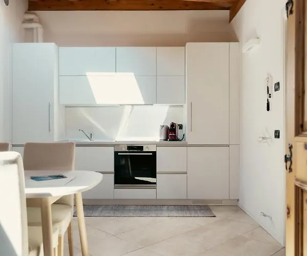 Antico Torchio Apartmanhotel Dervio